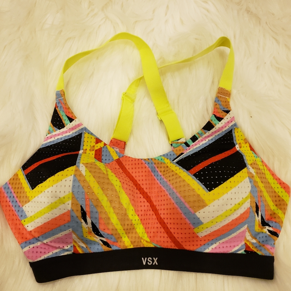 Victoria's Secret VSX Sport Sports Bra 32D